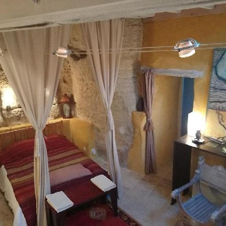 Troglodyte Loft Bed and Breakfast Thoré-la-Rochette Exteriör bild
